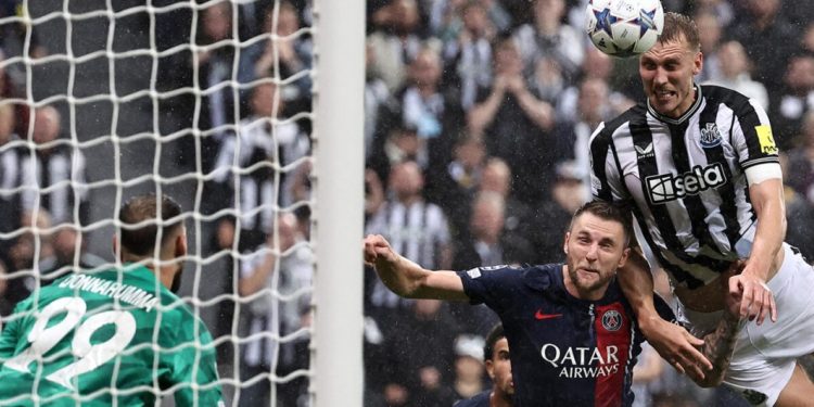 Newcastle thrash PSG on Champions League homecoming