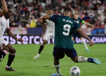 Jesus steers Arsenal to win over Sevilla