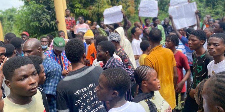 TASUED students protest tuition fee hike
