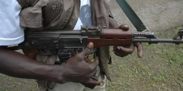 Gunmen attack convoy, kill four soldiers, two drivers, abduct two expatriates