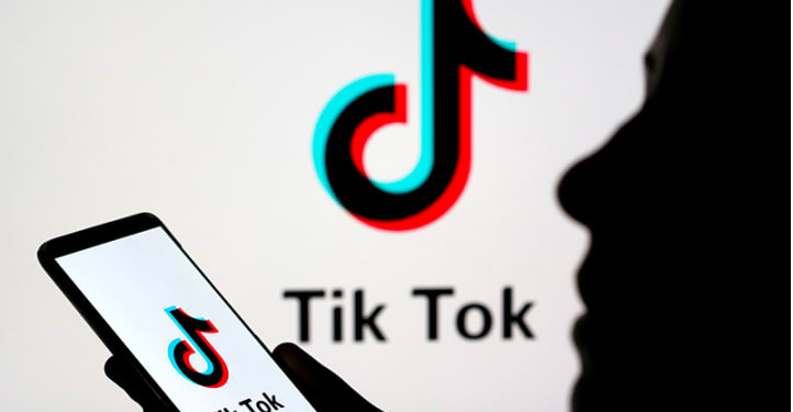 US judge halts pending TikTok ban