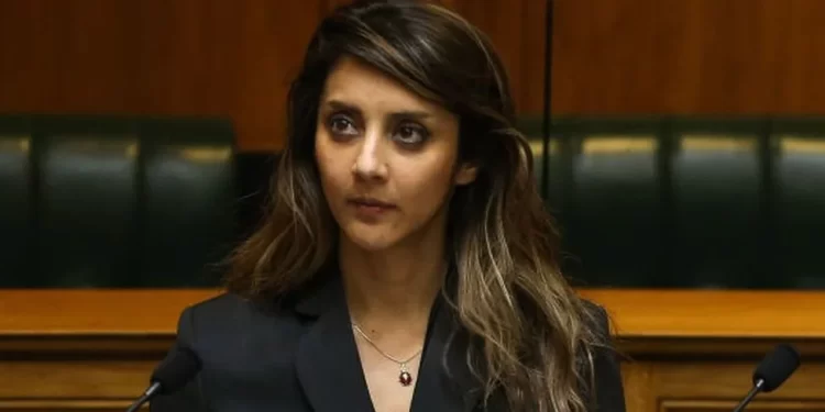 Zealand MP resigns following shoplifting allegations