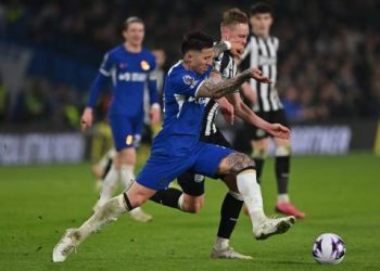 Chelsea beat Newcastle to boost hopes of late charge for Europe