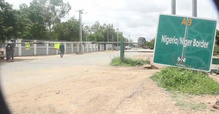 BREAKING: Nigeria opens land, air borders with Niger Republic