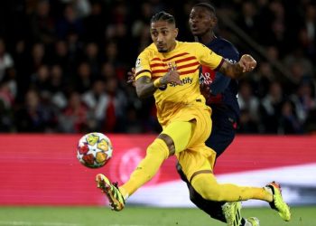 Enrique backs PSG to turn around Barca deficit