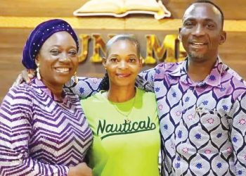 Testimony backlash: Dunamis apologises as Abuja testifier meets Enenche, wife