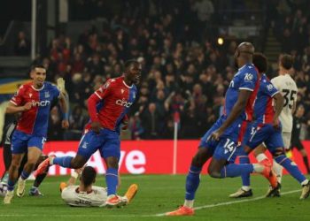 Crystal Palace thrash Man Utd 4-0