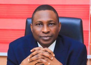 17-year-old hacker stuns EFCC chairman with impressive IT skills