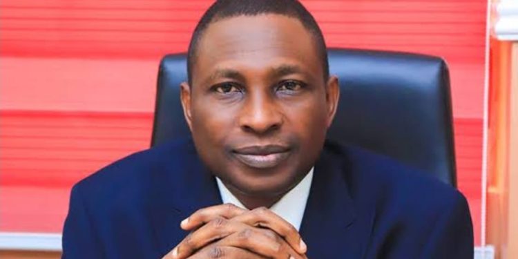 17-year-old hacker stuns EFCC chairman with impressive IT skills