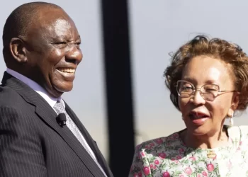 Ramaphosa vows new South Africa era at inauguration