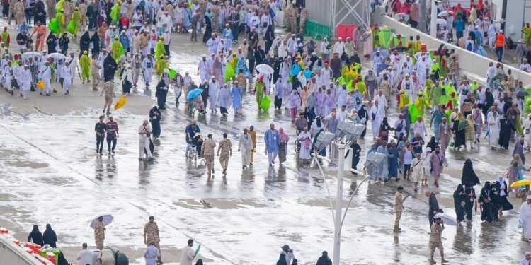 Hajj: Over 900 pilgrims die of heatwave
