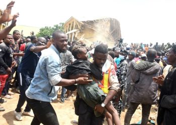 17 dead, 120 trapped in Plateau school building collapse