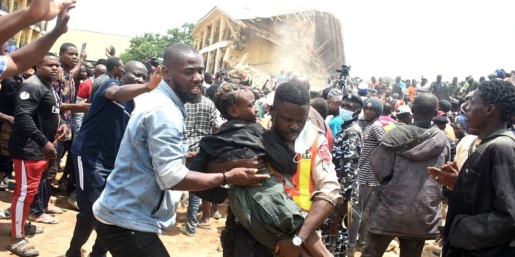 17 dead, 120 trapped in Plateau school building collapse