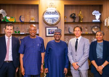 L-R: Head of Business Development, Shell Trading and Shipping Company (STASCO), Filippo Bof; Managing Director, The Shell Petroleum Development Company of Nigeria Limited and Country Chair, Shell Companies in Nigeria, Osagie Okunbor; President, Dangote Industries Limited, Aliko Dangote; Managing Director,  Shell Western Supply and Trading, Rodrigo Teixeira de Abreu; and STASCO’s Business Development Manager (Nigeria), Bridget Ehime, after a Shell delegation’s  facility visit to Dangote Refinery and Petrochemicals Plant in Lagos… on Thursday July 4, 2024.