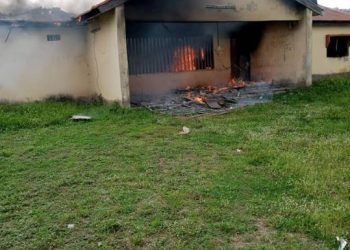 Aggrieved youths set INEC office ablaze in Benue