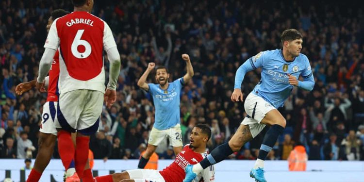 Man City snatch late equaliser against 10-man Arsenal