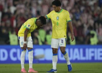Brazil, Argentina stumble in World Cup qualifiers
