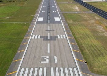Reps move to ban private airstrips