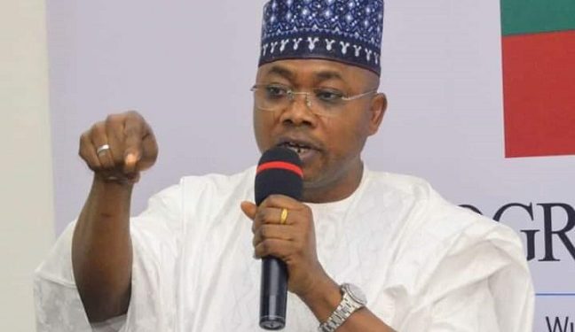 Kogi governor swears in new LG chairmen