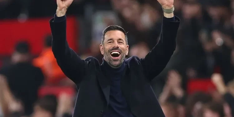 Ruud van Nistelrooy on winning start as Man Utd interim manager