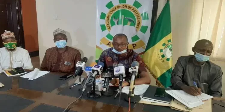 Polytechnics lecturers begin strike Dec 2