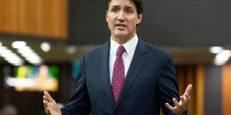 Canada’s Trudeau survives third no-confidence vote