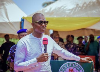 Ebonyi governor orders striking workers to resume in 72hrs or lose jobs