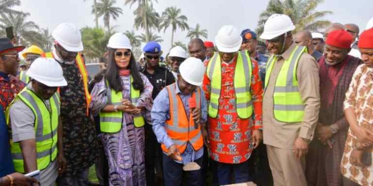 FG, Gov. Otti flag off Abia Airport project