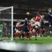 Arsenal beat Man Utd 2-0 to close gap on Liverpool