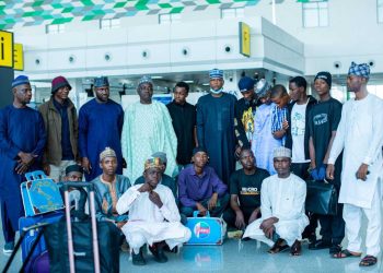 100 get Sokoto senator’s foreign scholarship
