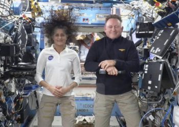 NASA astronauts return to earth after extended stay in space