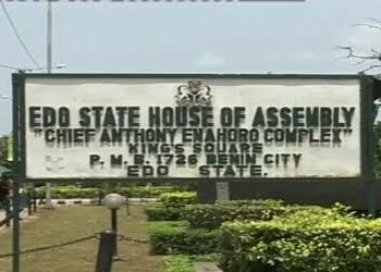 Four Edo lawmakers defect to APC