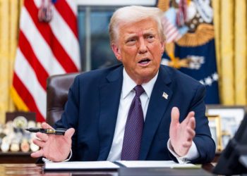 Trump declines to rule out US recession