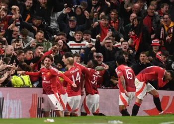 Man Utd stun Lyon in 9-goal Europa League classic to reach semis