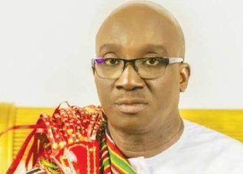 Edo governor suspends monarch over kidnappings