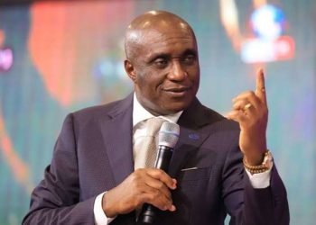 Ladies who wear leg chains are prostitutes, says Pastor Ibiyeomie