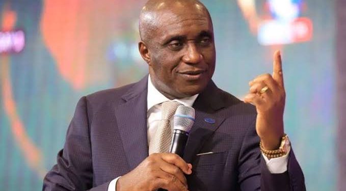 Ladies who wear leg chains are prostitutes, says Pastor Ibiyeomie