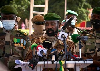 Mali arrests soldiers over alleged bid to topple junt