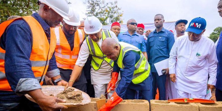 2027: Enugu North, Nsukka indigenes endorse Gov. Mbah