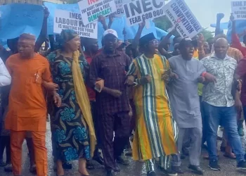 Bye-elections: Protesters storm INEC HQ, demand restoration of LP candidates