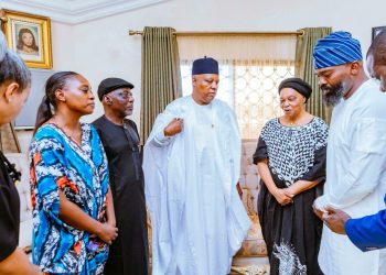 Shettima leads FG delegation to late Ogbeh’s family