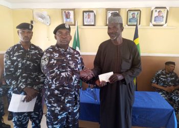 Police present ₦33.8m to families of fallen officers in Kebbi