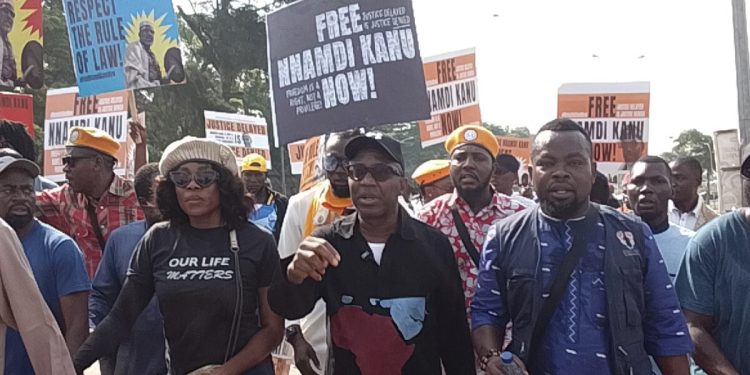 Police arrest Sowore in court at Kanu’s trial