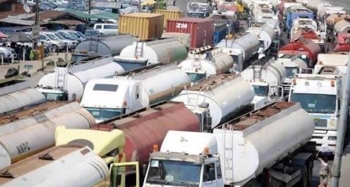 Marketers blame depots as petrol nears N1,000/litre