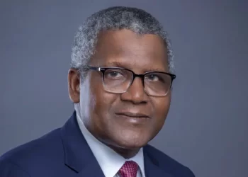 Aliko Dangote becomes first African to hit $30bn mark