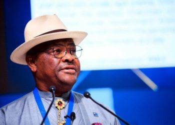 PDP: Wike’s camp rejects expulsion as four states challenge Makinde