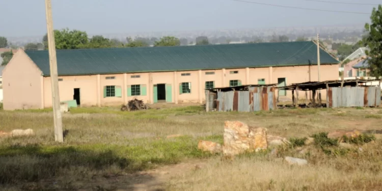 Kebbi schoolgirl escapes from abductors