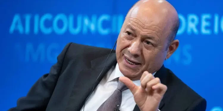 Yemen declares state of emergency, orders UAE troops out