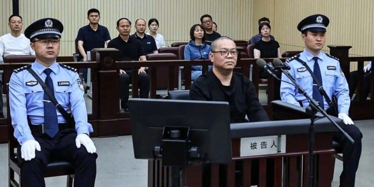 China executes former senior banker for taking $156 m bribes
