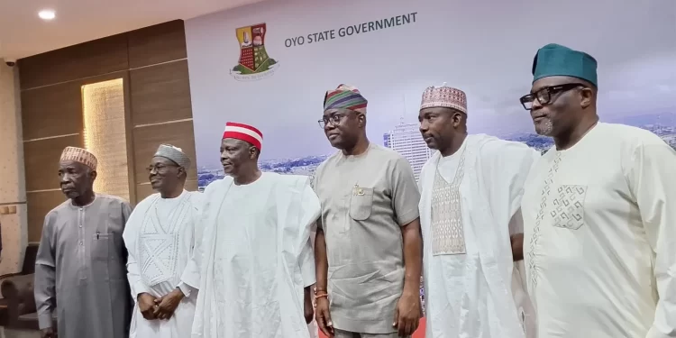 Kwankwaso unveils NNPP office in Ibadan